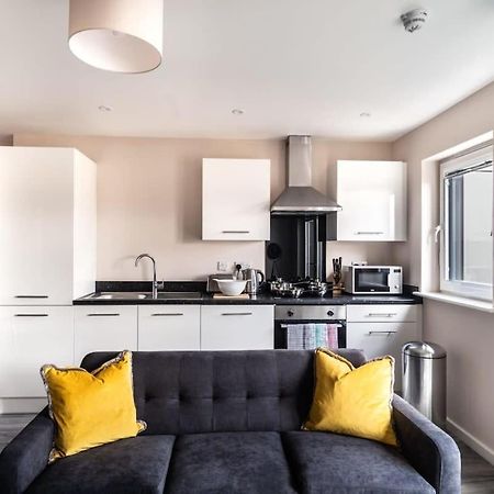 Modern & Stylish 2 Bed Apartment In マンチェスター エクステリア 写真