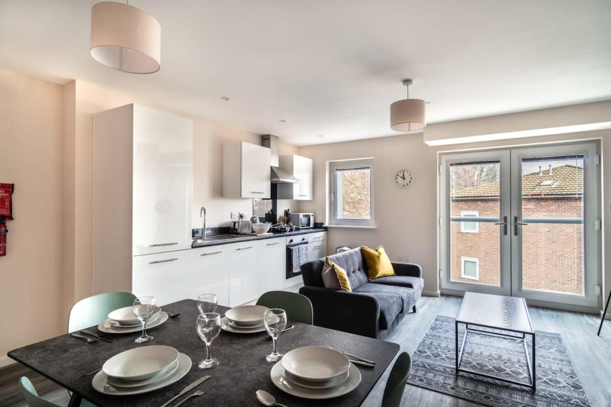 Modern & Stylish 2 Bed Apartment In マンチェスター エクステリア 写真